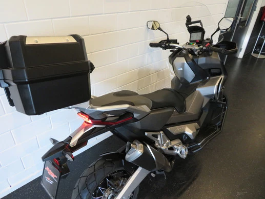 Honda X-ADV 750 - Afbeelding 12 van 14