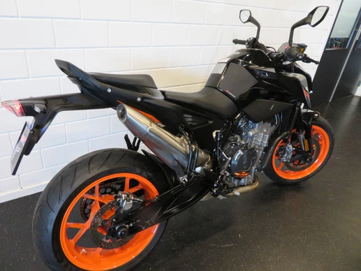 KTM  - Afbeelding 3 van 15