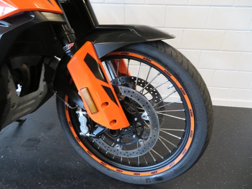 KTM  - Afbeelding 7 van 15