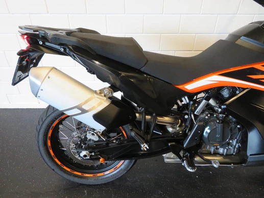 KTM  - Afbeelding 11 van 15