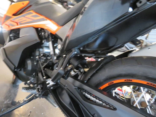 KTM  - Afbeelding 14 van 15