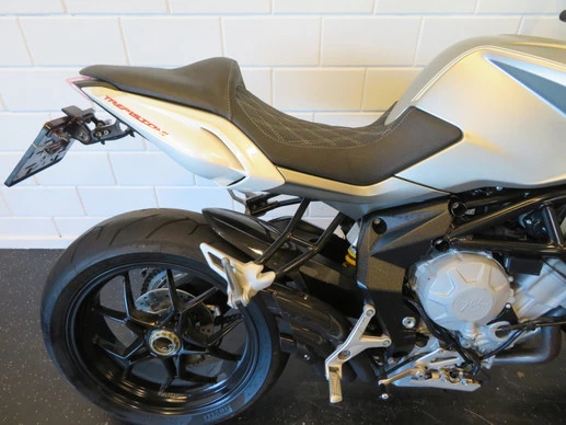 MV Agusta Brutale - Afbeelding 10 van 14