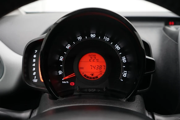 Toyota Aygo - Afbeelding 22 van 30
