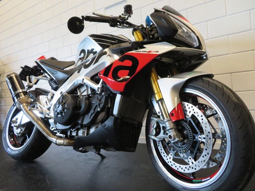 Aprilia Tuono V4 - Afbeelding 8 van 14