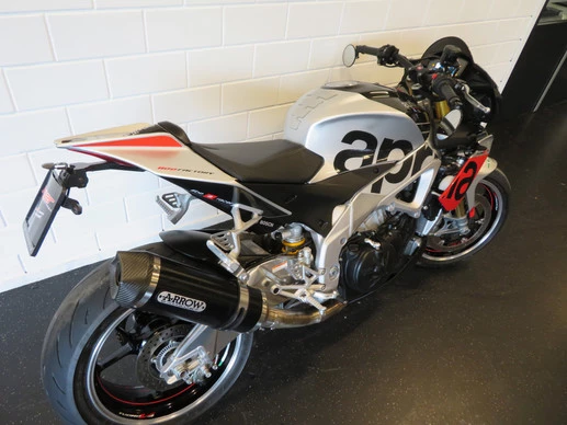 Aprilia Tuono V4 - Afbeelding 12 van 14