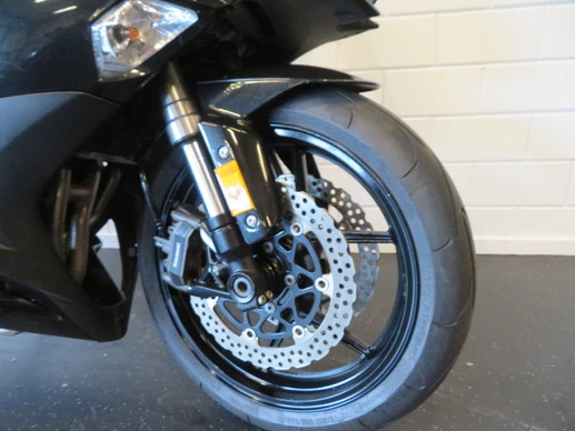 Kawasaki Z1000 - Afbeelding 7 van 14