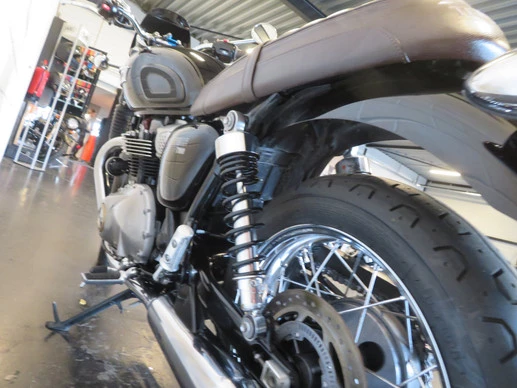 Triumph Bonneville - Afbeelding 13 van 14