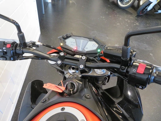 Kawasaki Z800 - Afbeelding 5 van 14