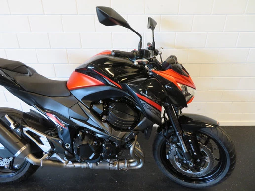 Kawasaki Z800 - Afbeelding 9 van 14