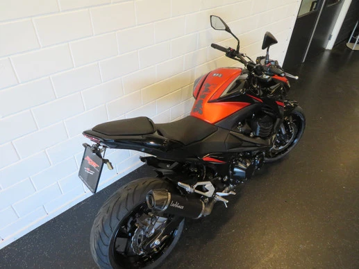 Kawasaki Z800 - Afbeelding 12 van 14