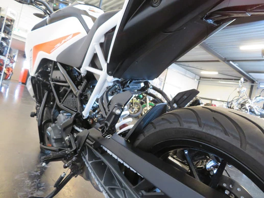 KTM 390 - Afbeelding 13 van 14