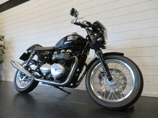 Triumph  - Afbeelding 14 van 15