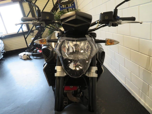 Aprilia  - Afbeelding 8 van 12