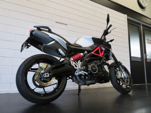 Aprilia  - Afbeelding 12 van 12