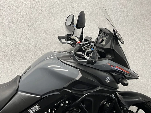 Suzuki DL - Afbeelding 14 van 24