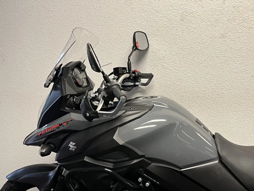 Suzuki DL - Afbeelding 22 van 24