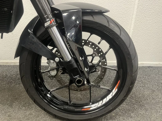 KTM 690 - Afbeelding 5 van 21