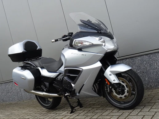 Triumph  - Afbeelding 2 van 17