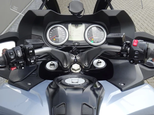 Triumph  - Afbeelding 12 van 17