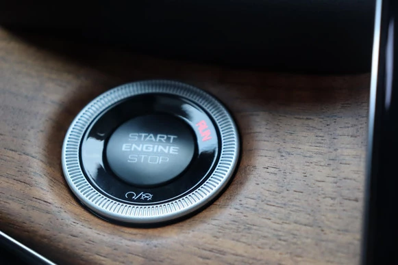 Jeep Grand Cherokee - Afbeelding 25 van 30