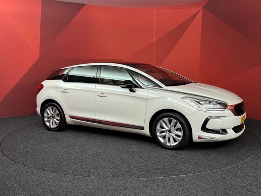 DS DS 5 - Afbeelding 18 van 30