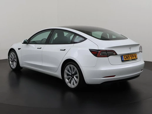 Tesla Model 3 - Afbeelding 6 van 30