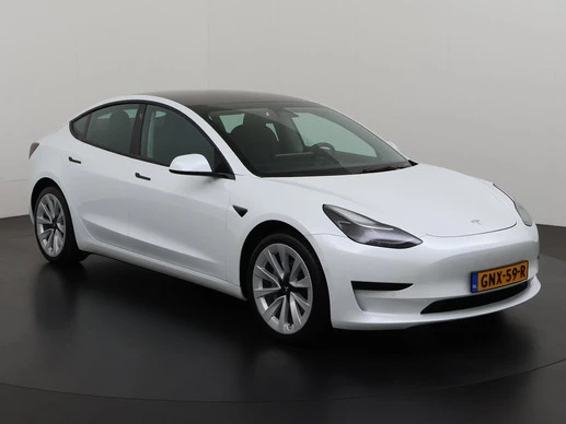 Tesla Model 3 - Afbeelding 30 van 30