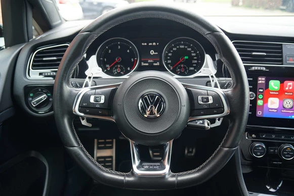 Volkswagen Golf - Afbeelding 13 van 30