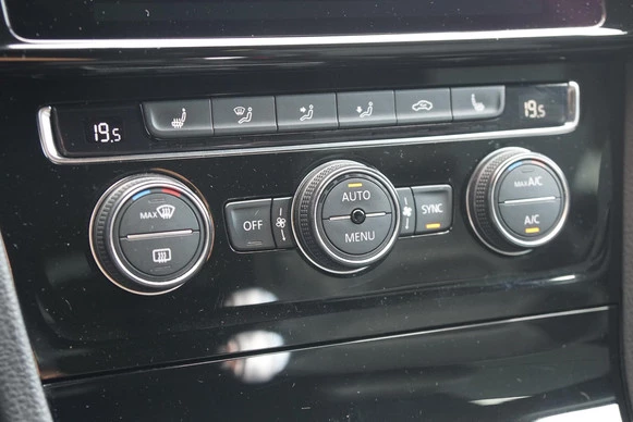 Volkswagen Golf - Afbeelding 18 van 30
