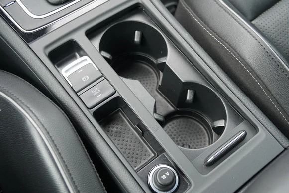 Volkswagen Golf - Afbeelding 20 van 30