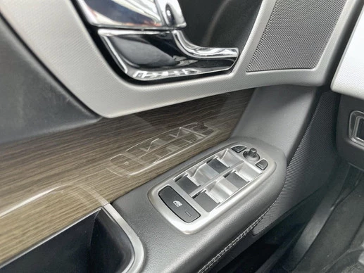 Jaguar XF - Afbeelding 13 van 30