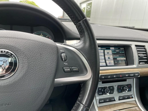 Jaguar XF - Afbeelding 17 van 30