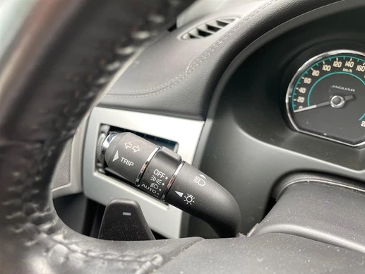 Jaguar XF - Afbeelding 20 van 30