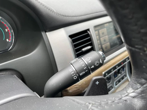 Jaguar XF - Afbeelding 21 van 30