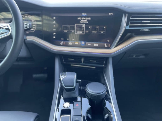 Volkswagen Touareg - Afbeelding 13 van 17