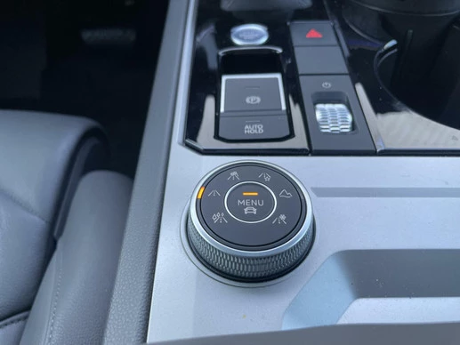 Volkswagen Touareg - Afbeelding 14 van 17