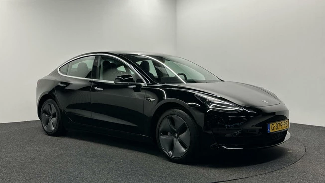 Tesla Model 3 - Afbeelding 3 van 30