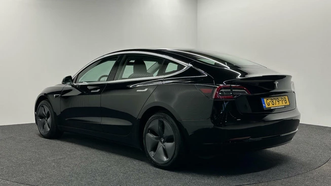 Tesla Model 3 - Afbeelding 4 van 30