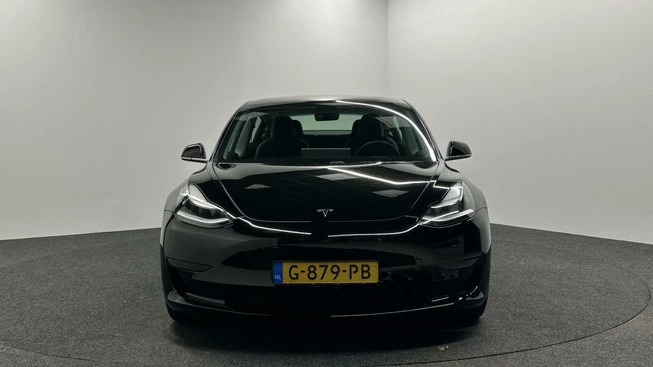 Tesla Model 3 - Afbeelding 6 van 30