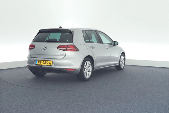 Volkswagen Golf - Afbeelding 8 van 30