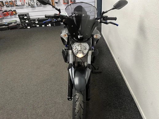 Yamaha MT 07 - Afbeelding 10 van 21