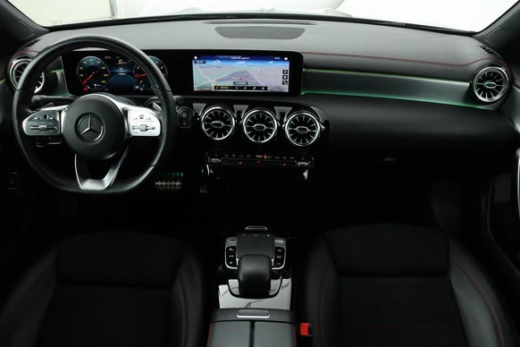 Mercedes-Benz CLA - Afbeelding 10 van 30