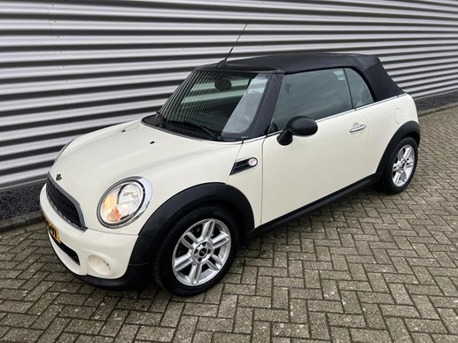 MINI Cabrio