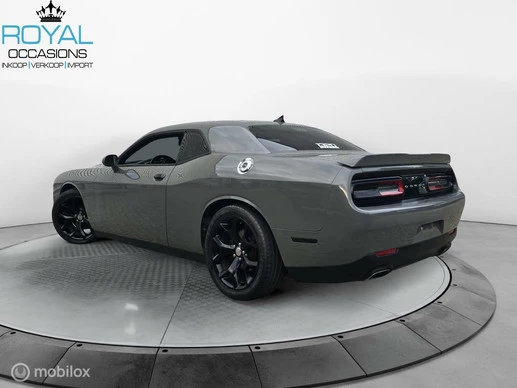 Dodge Challenger - Afbeelding 6 van 26