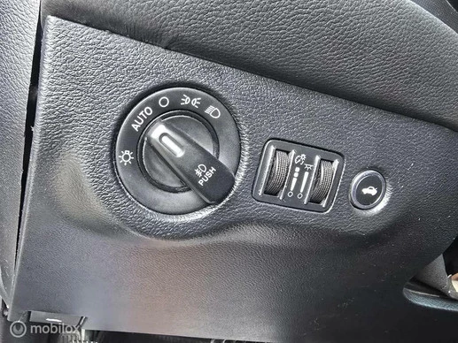 Dodge Challenger - Afbeelding 20 van 26