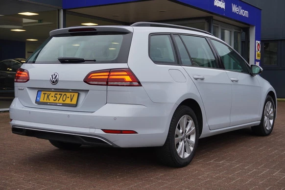 Volkswagen Golf - Afbeelding 8 van 29