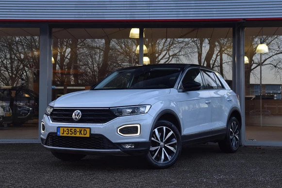 Volkswagen T-Roc - Afbeelding 1 van 30