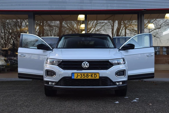 Volkswagen T-Roc - Afbeelding 16 van 30