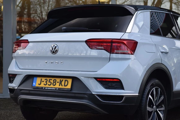 Volkswagen T-Roc - Afbeelding 18 van 30