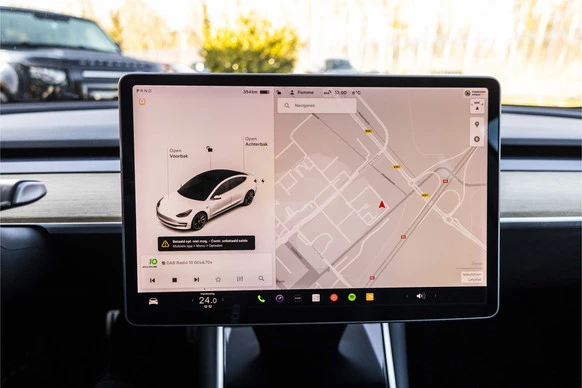 Tesla Model 3 - Afbeelding 28 van 30